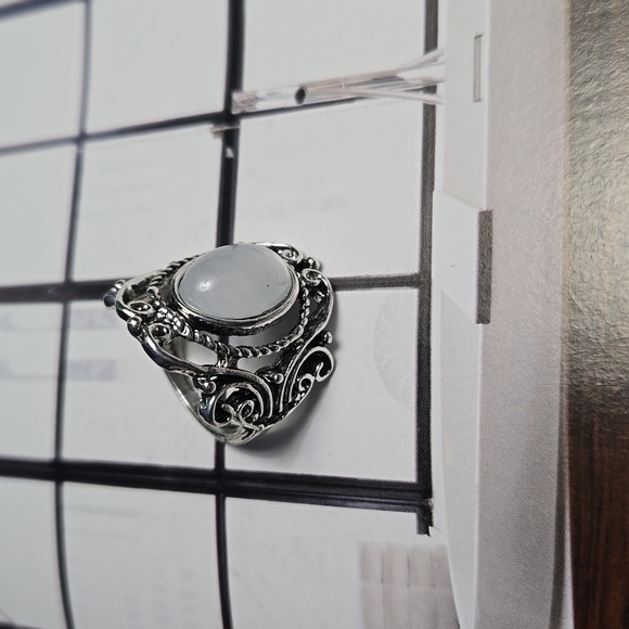 RING # 102223. - Picture 3 of 4